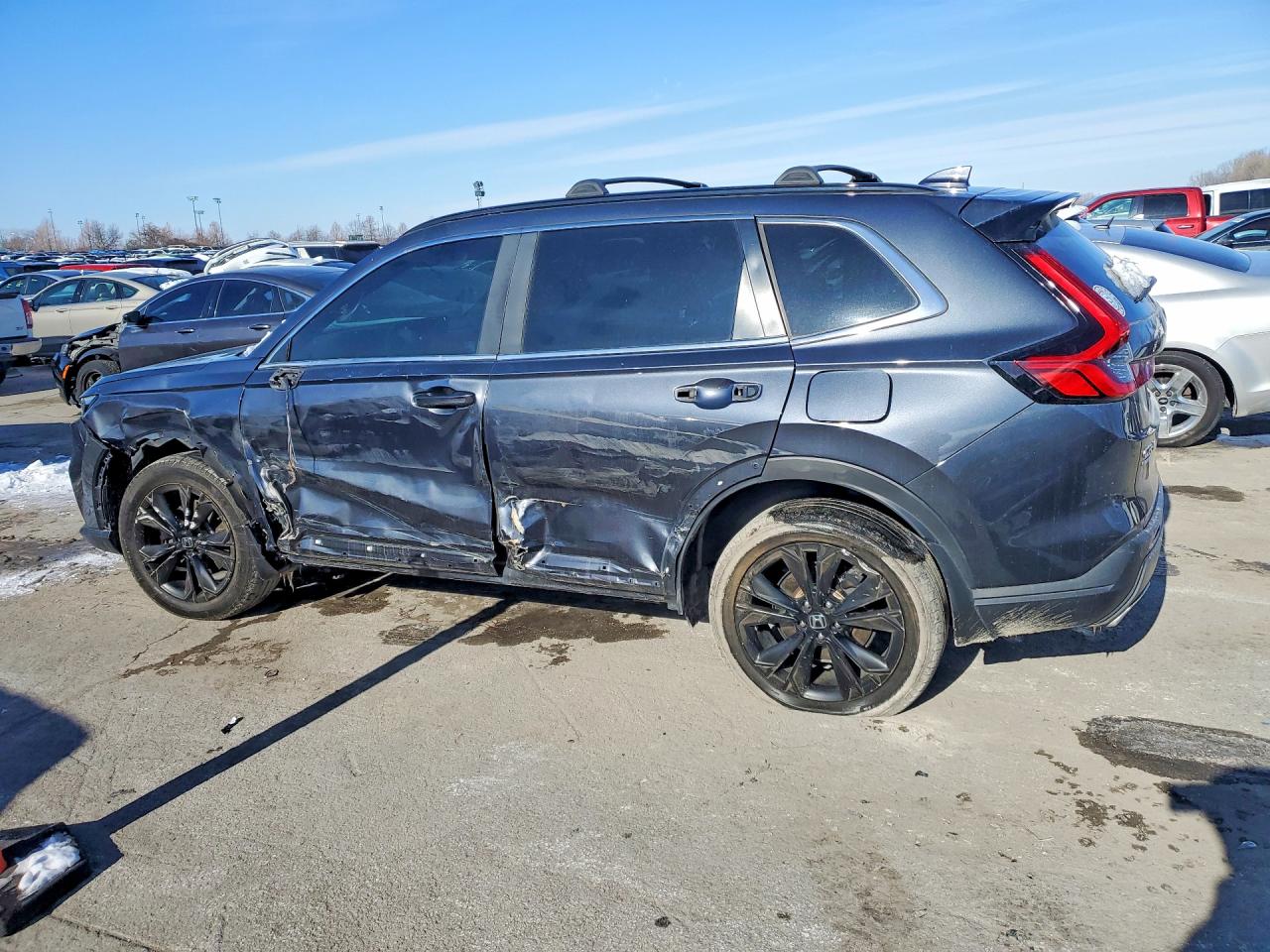 2024 HONDA CR-V SPORT TOURING photo 2
