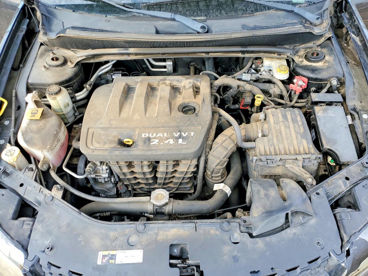 2014 DODGE AVENGER SE photo 11