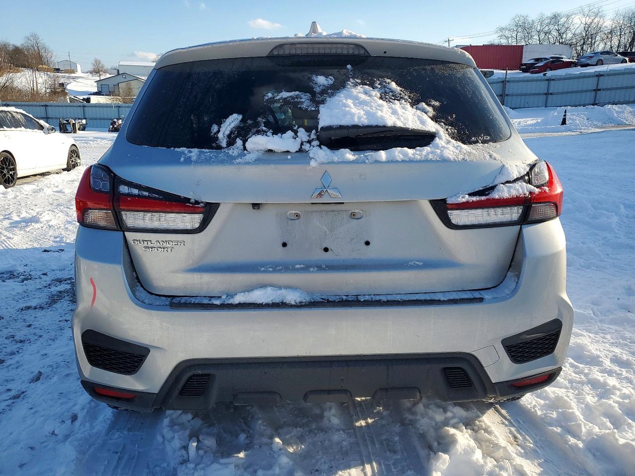 2023 MITSUBISHI OUTLANDER SPORT S/SE photo 6