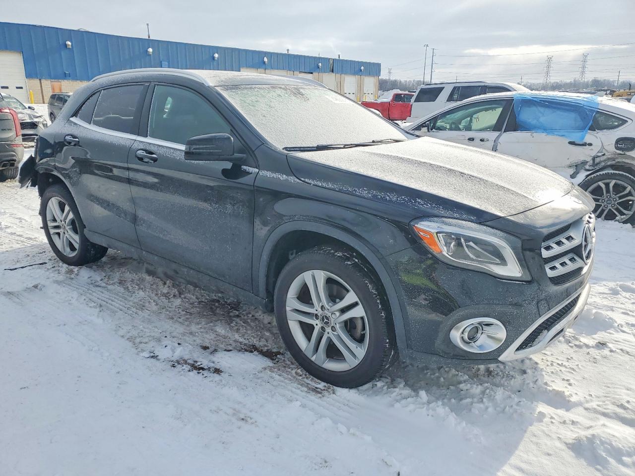 2019 MERCEDES-BENZ GLA 250 4MATIC photo 4