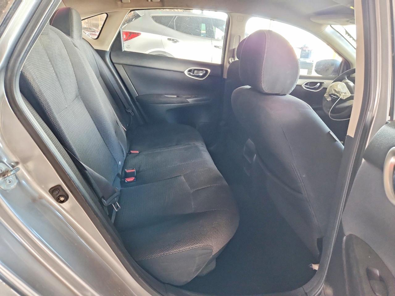 2013 NISSAN SENTRA S photo 28