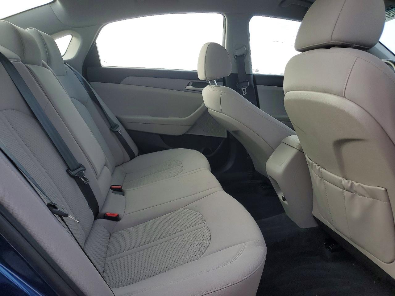 2018 HYUNDAI SONATA SE photo 19