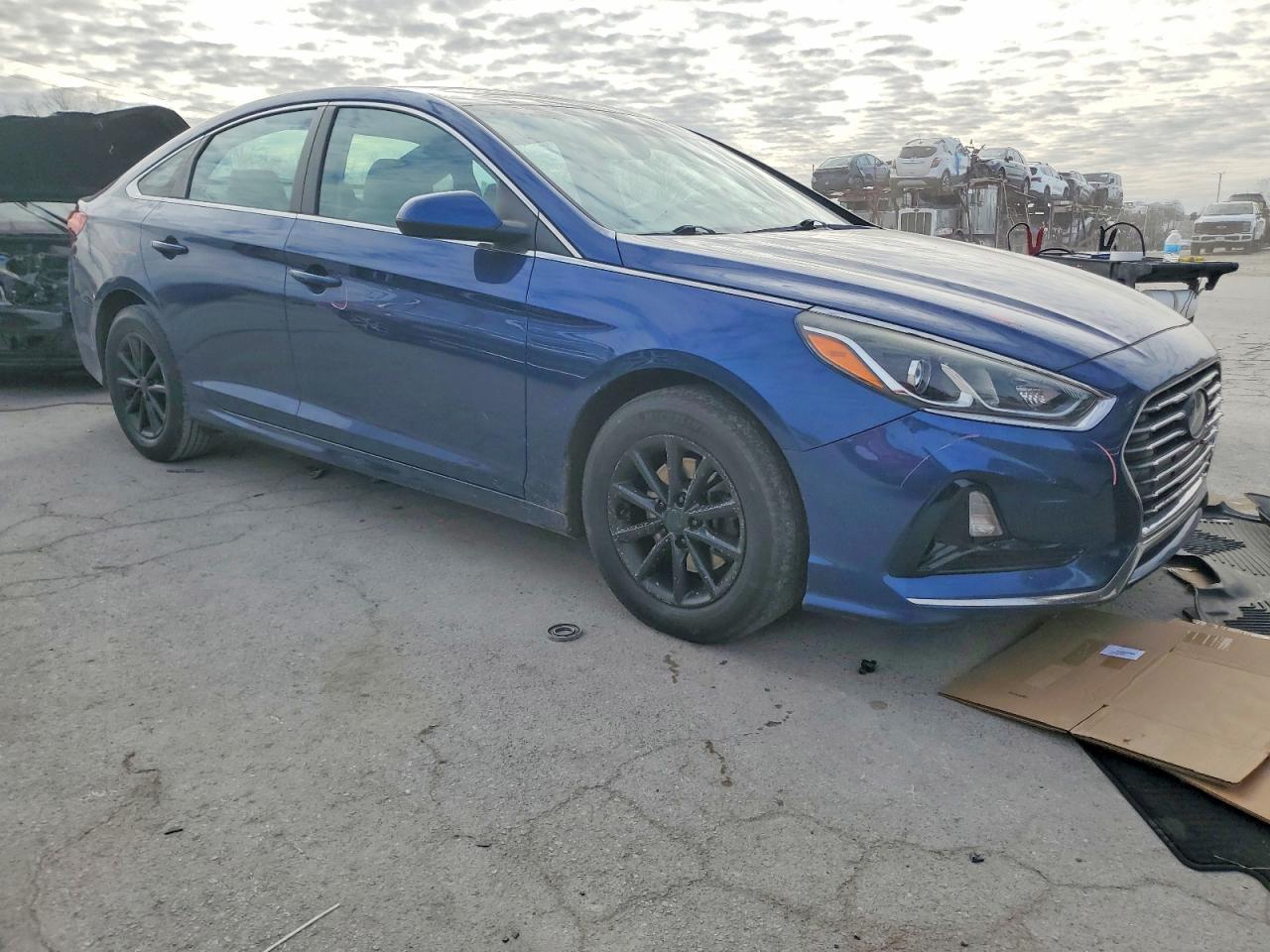 2018 HYUNDAI SONATA SE photo 7