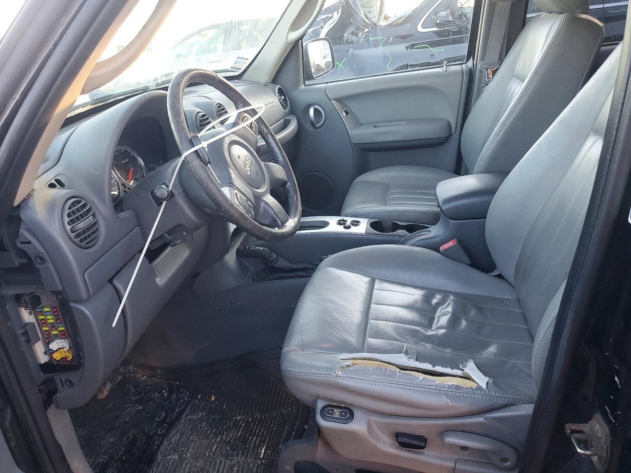 2005 JEEP LIBERTY LIMITED photo 19