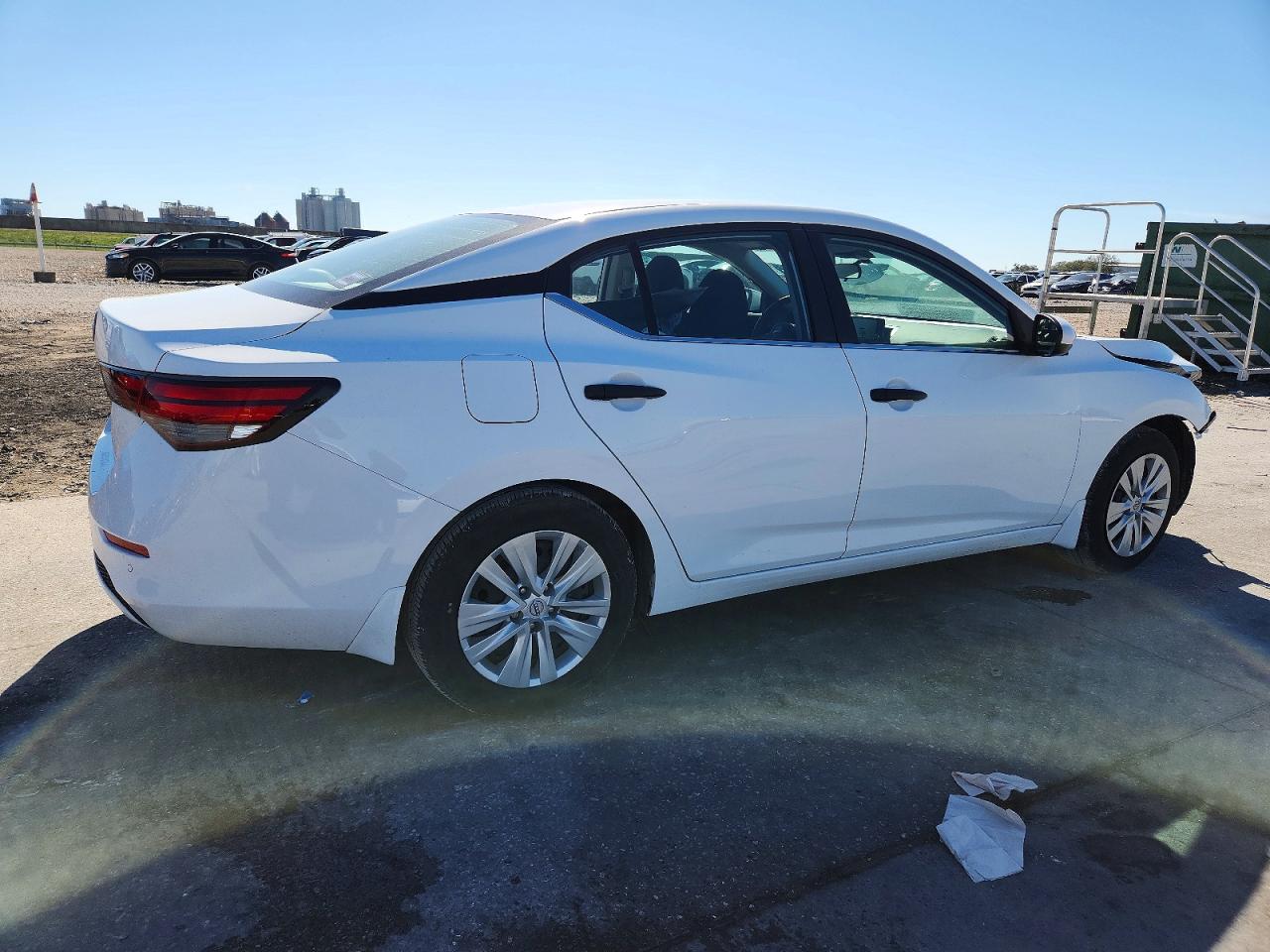2024 NISSAN SENTRA S photo 5