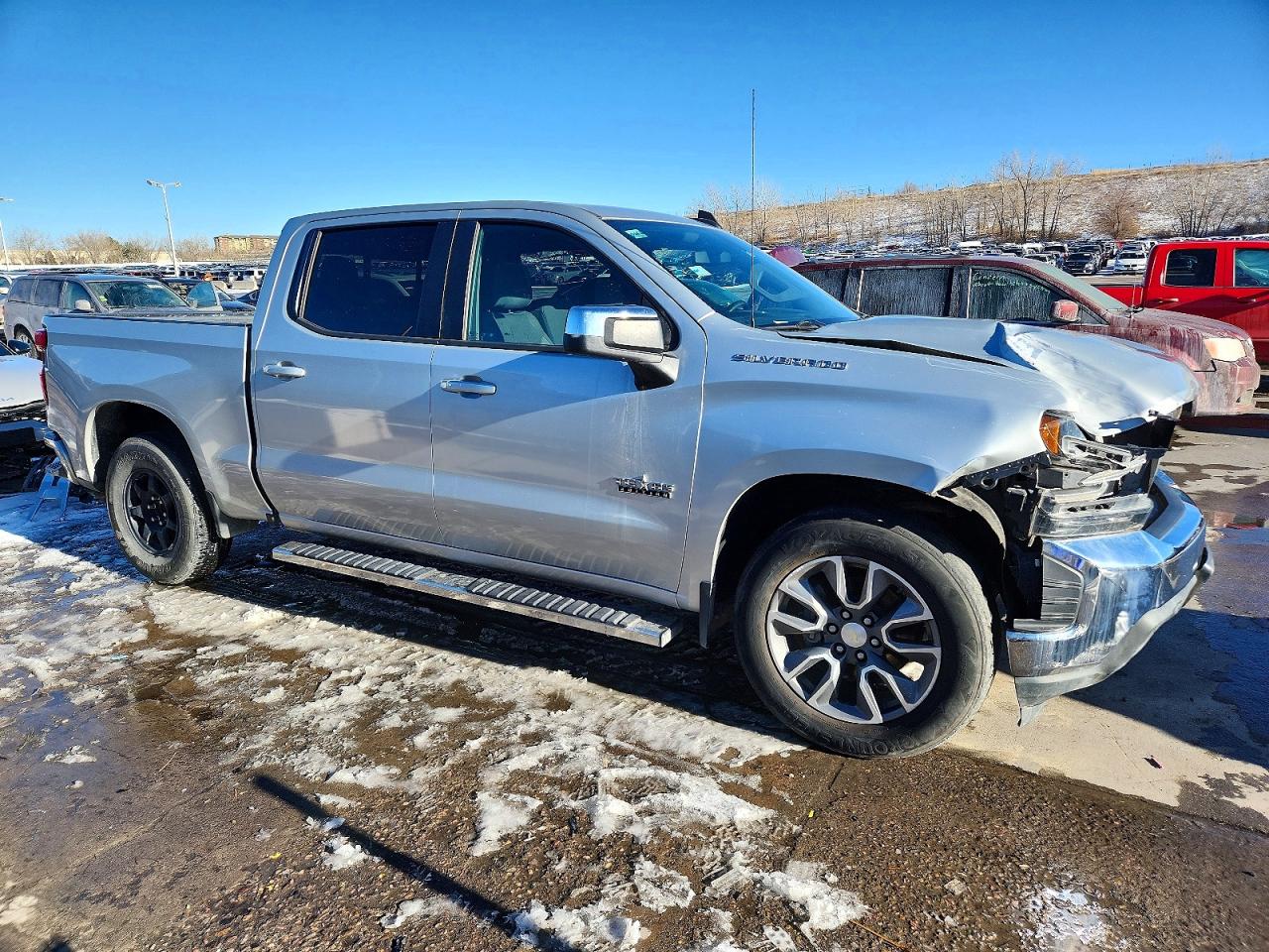2020 CHEVROLET SILVERADO C1500 LT photo 4