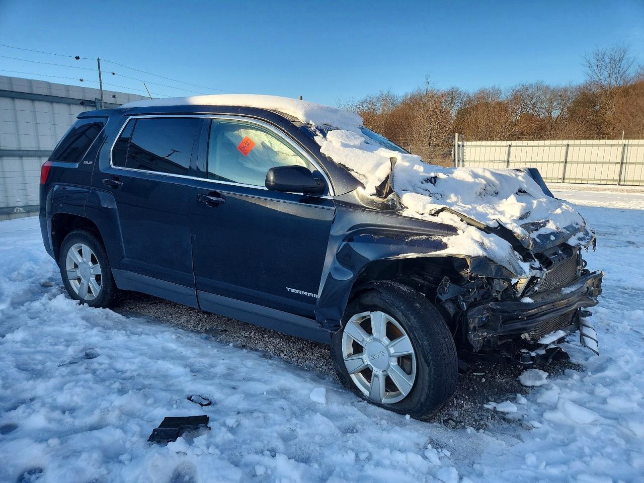 2011 GMC TERRAIN SLE photo 4