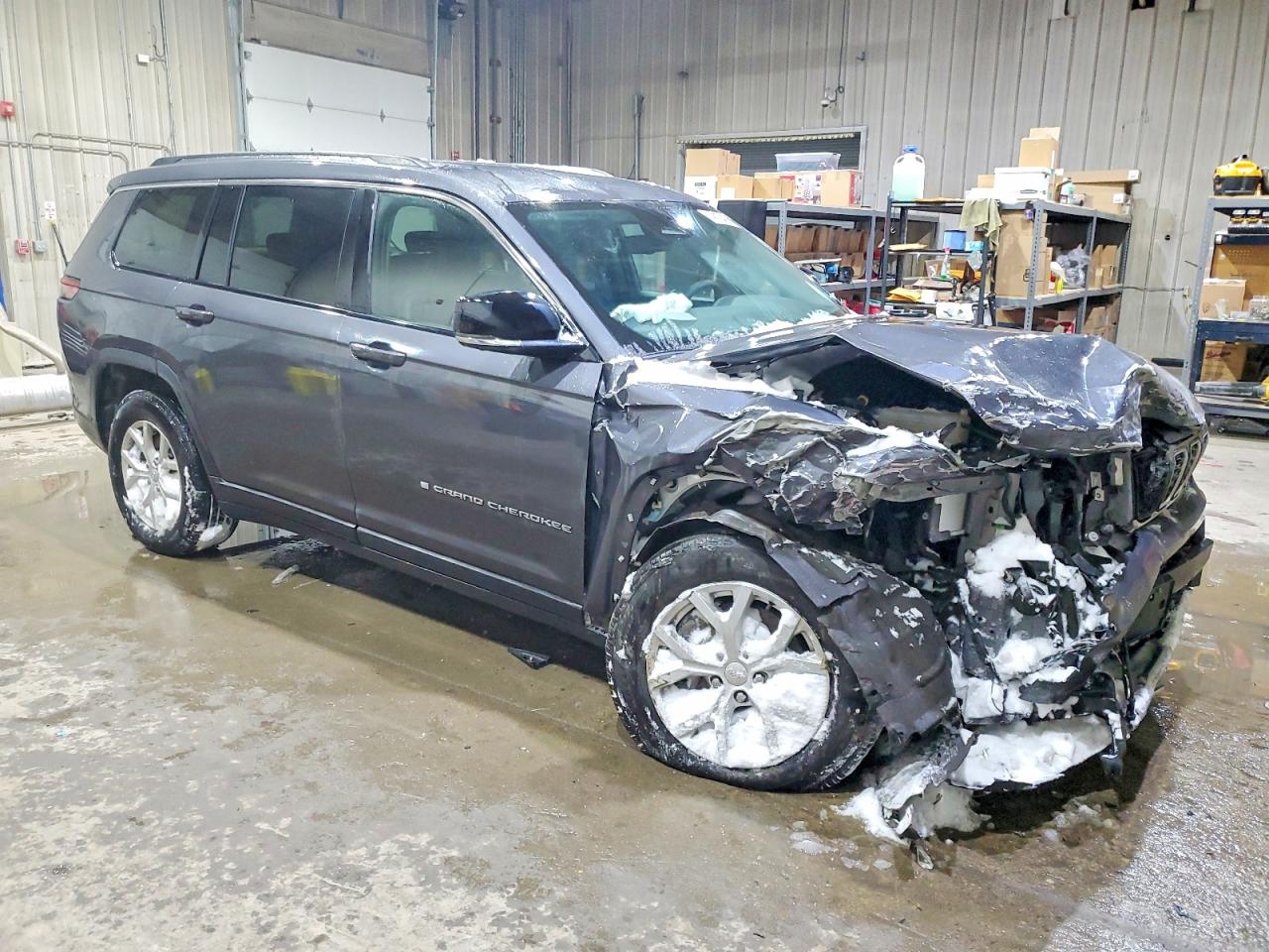 2024 JEEP GRAND CHEROKEE L LIMITED photo 7
