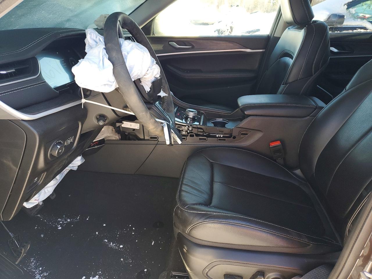 2024 JEEP GRAND CHEROKEE L LIMITED photo 13
