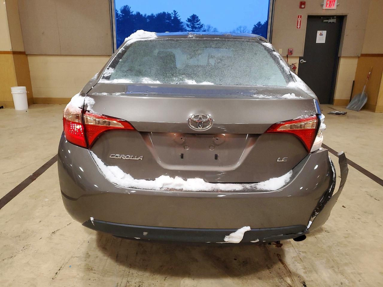 2017 TOYOTA COROLLA L photo 11