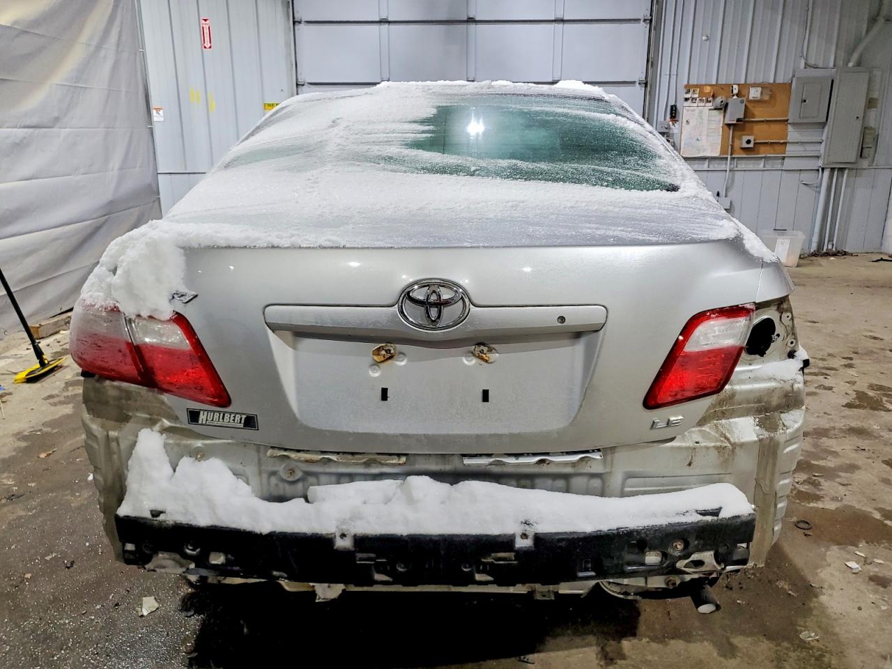 2009 TOYOTA CAMRY LE photo 11