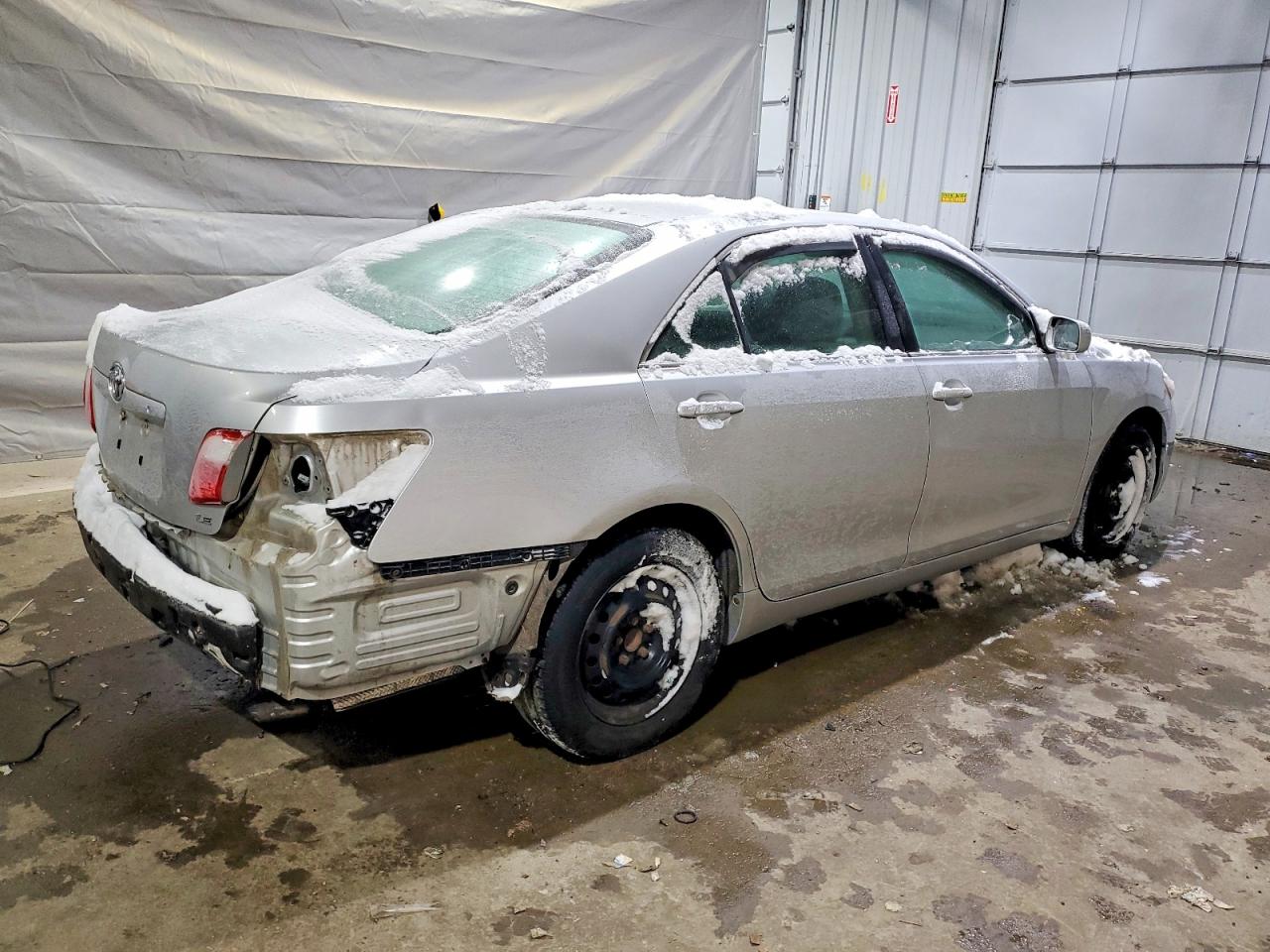 2009 TOYOTA CAMRY LE photo 5