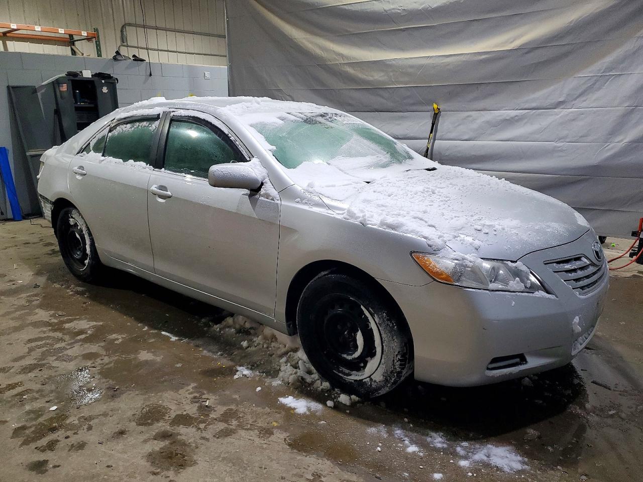 2009 TOYOTA CAMRY LE photo 7