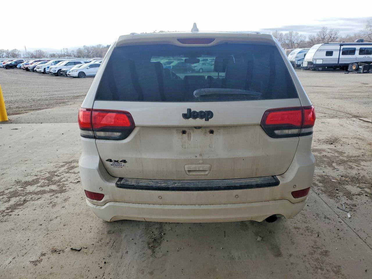 2018 JEEP GRAND CHEROKEE LAREDO photo 11