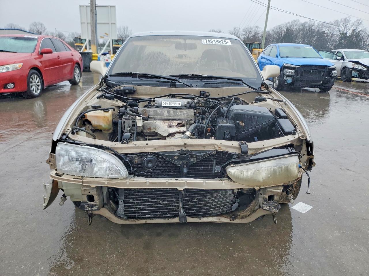 1995 TOYOTA CAMRY LE photo 5