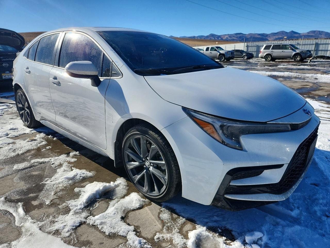 2025 TOYOTA COROLLA SE photo 4