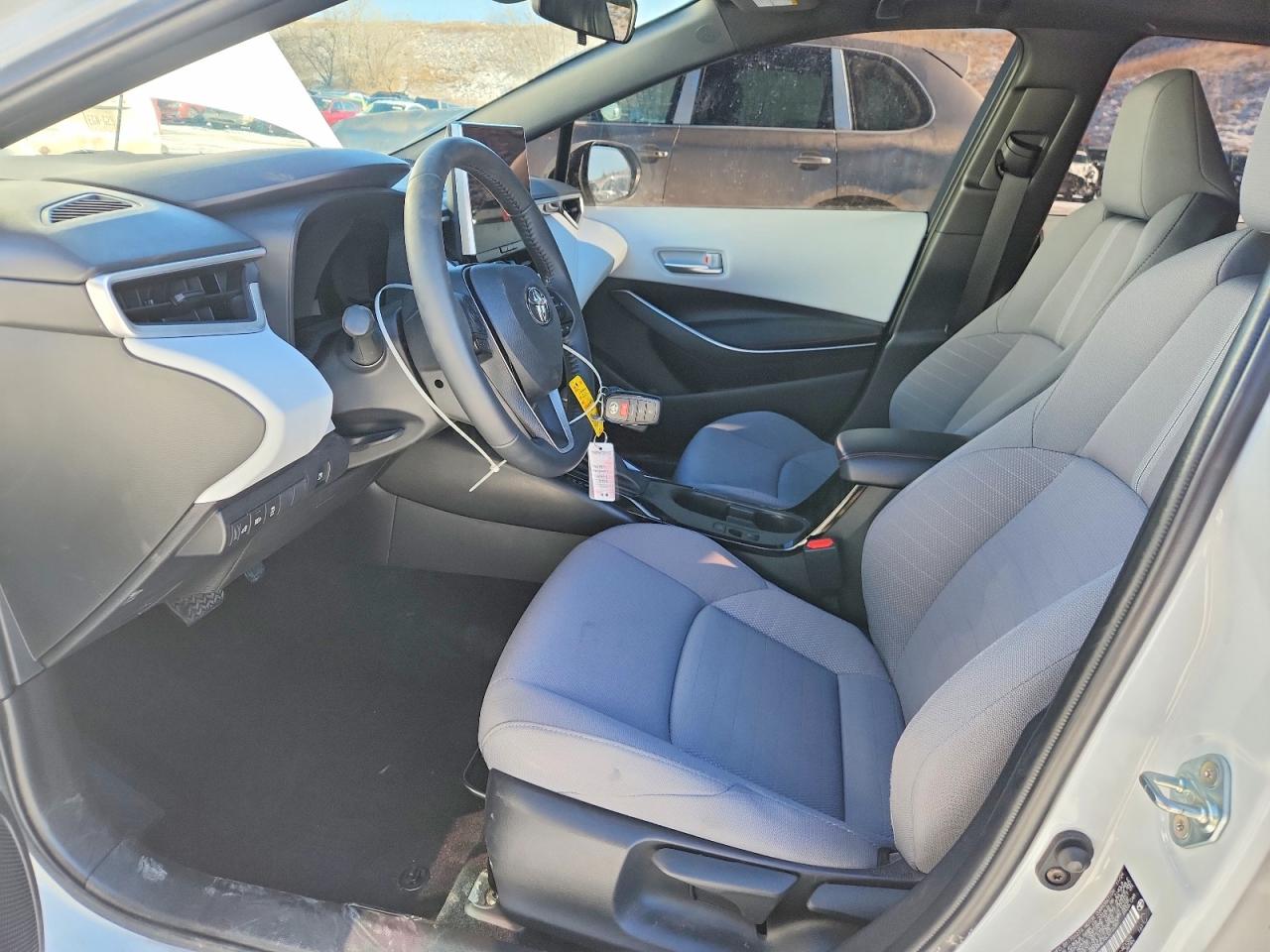2025 TOYOTA COROLLA SE photo 7