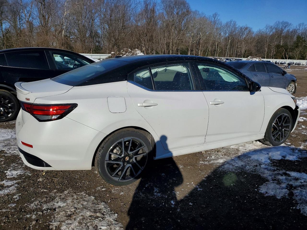 2025 NISSAN SENTRA SR photo 3