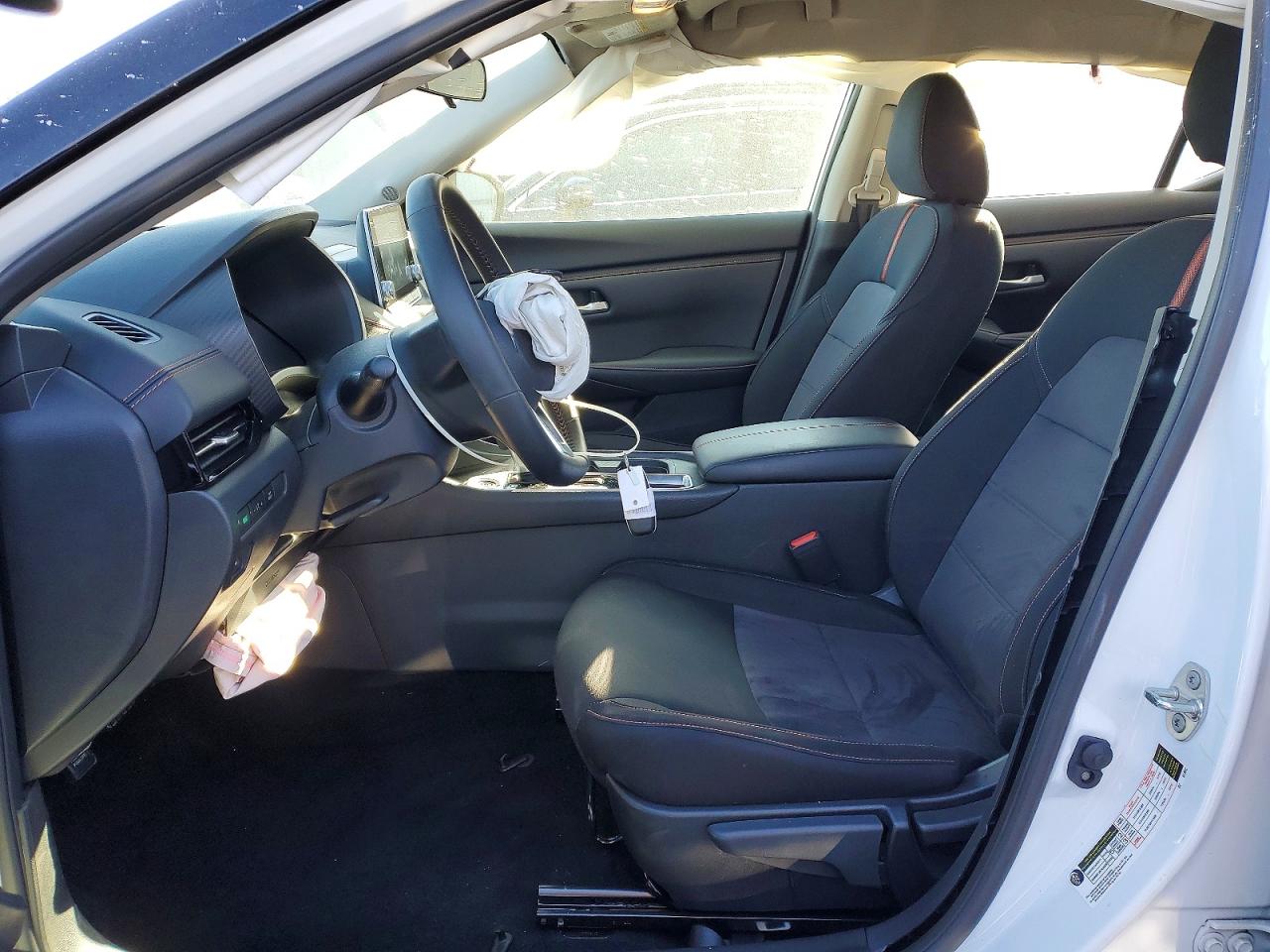 2025 NISSAN SENTRA SR photo 7