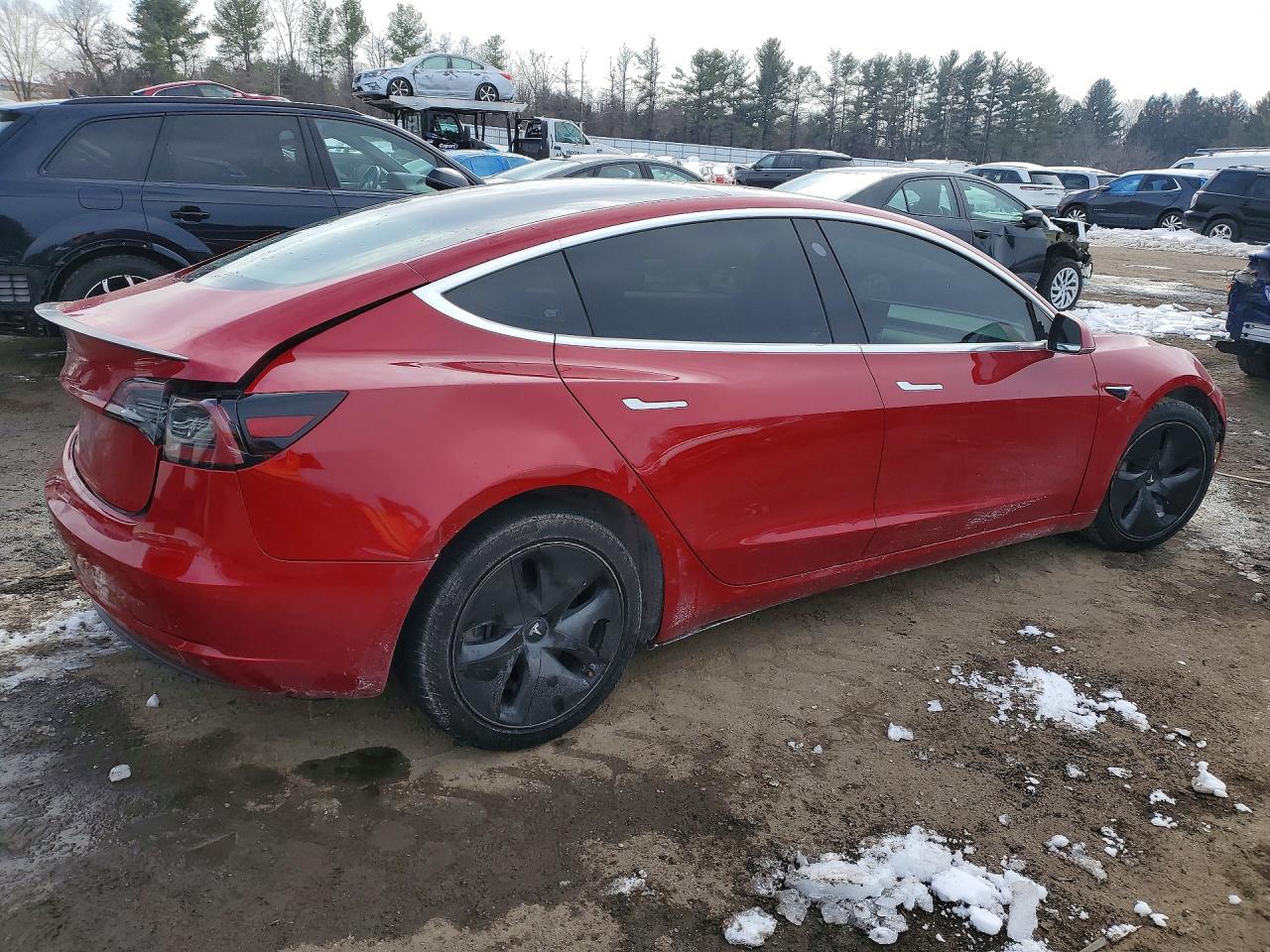 2018 TESLA MODEL 3 photo 5