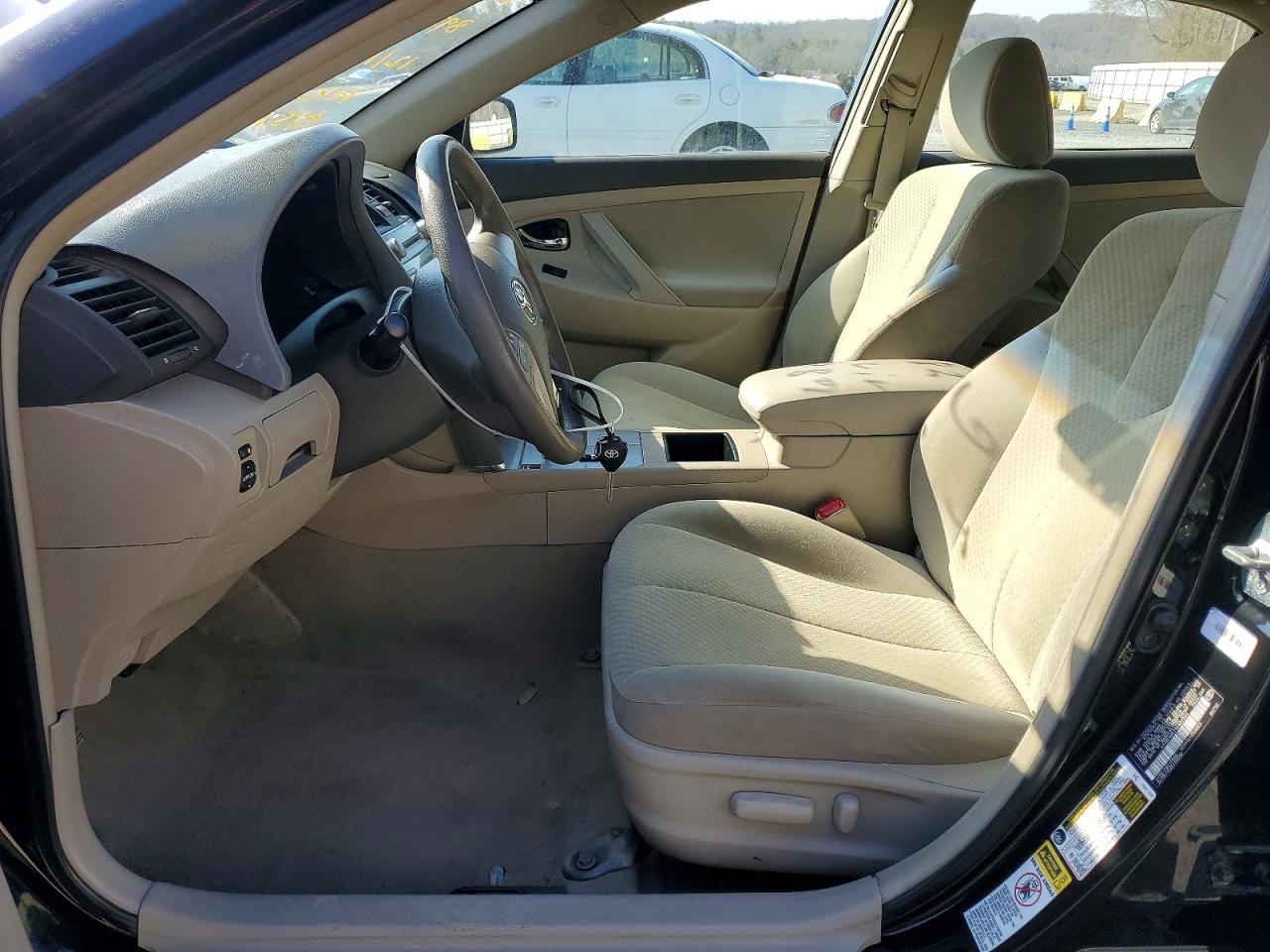 2009 TOYOTA CAMRY BASE photo 7