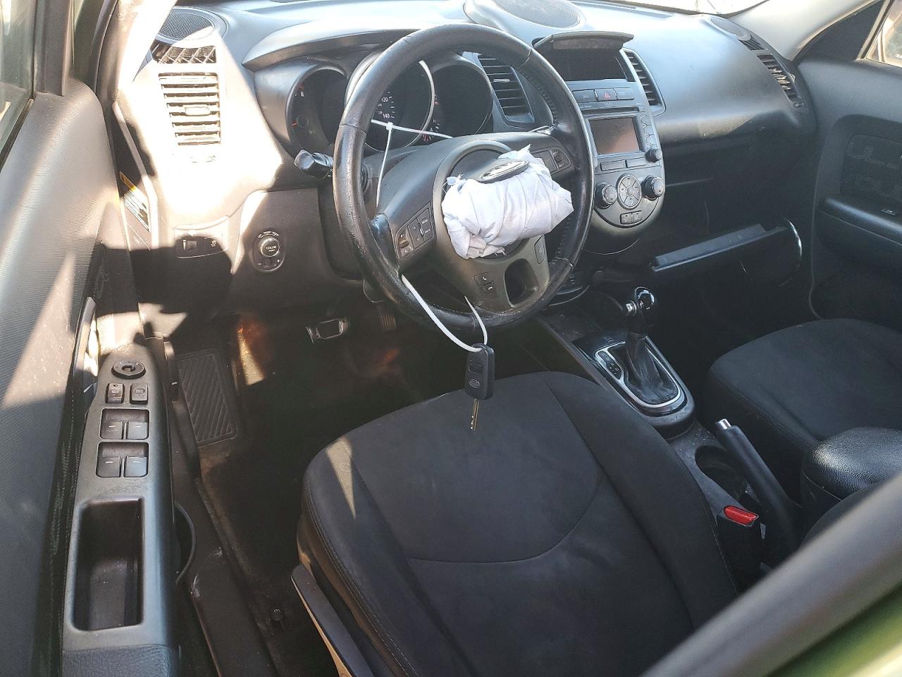 2013 KIA SOUL + photo 8