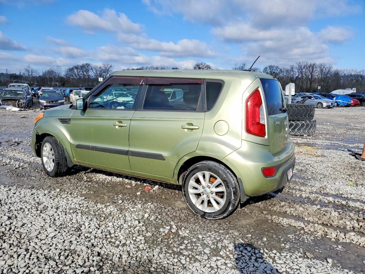 2013 KIA SOUL + photo 2