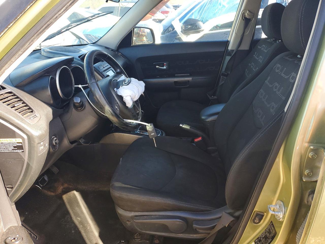 2013 KIA SOUL + photo 7