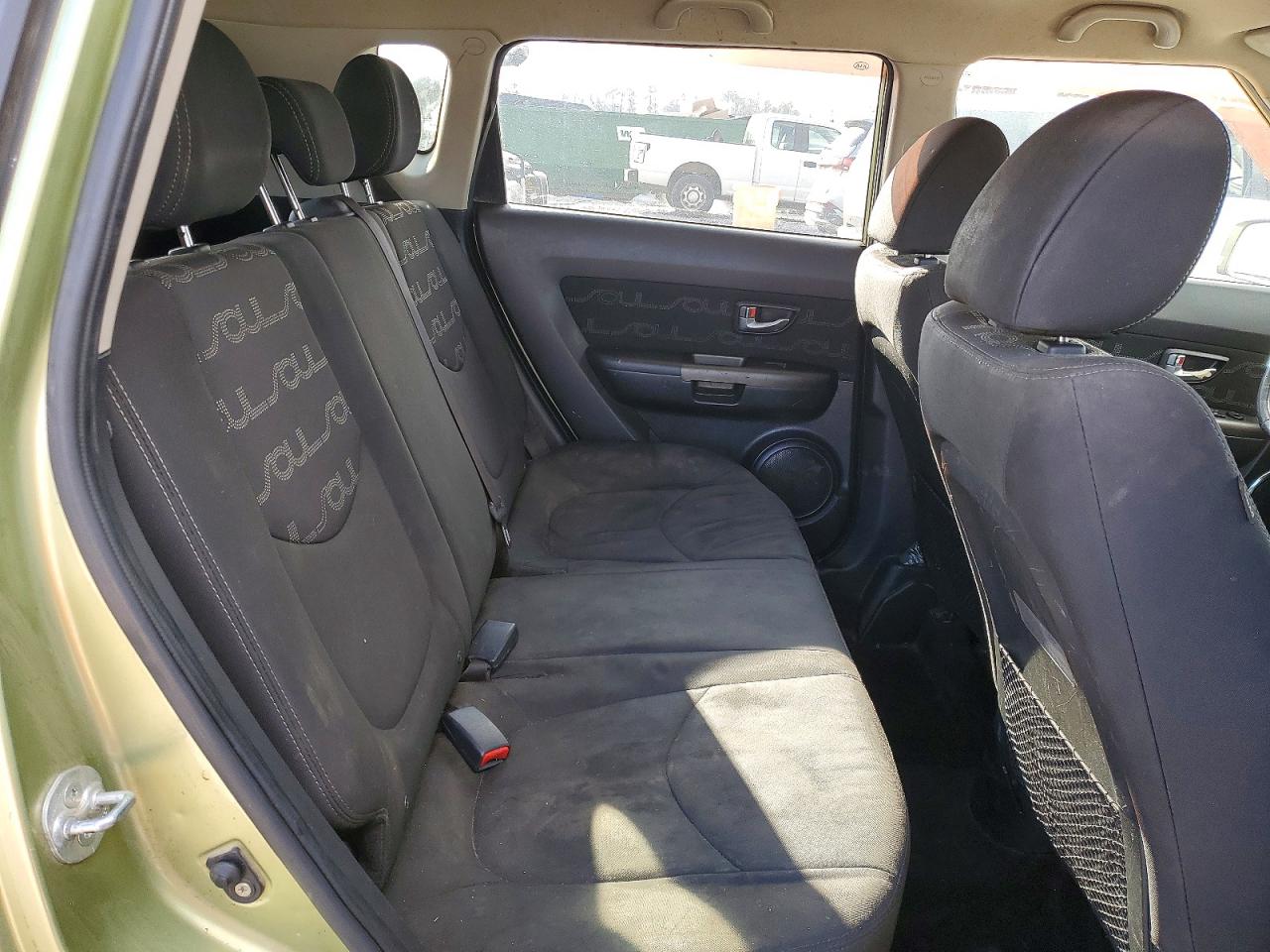 2013 KIA SOUL + photo 10