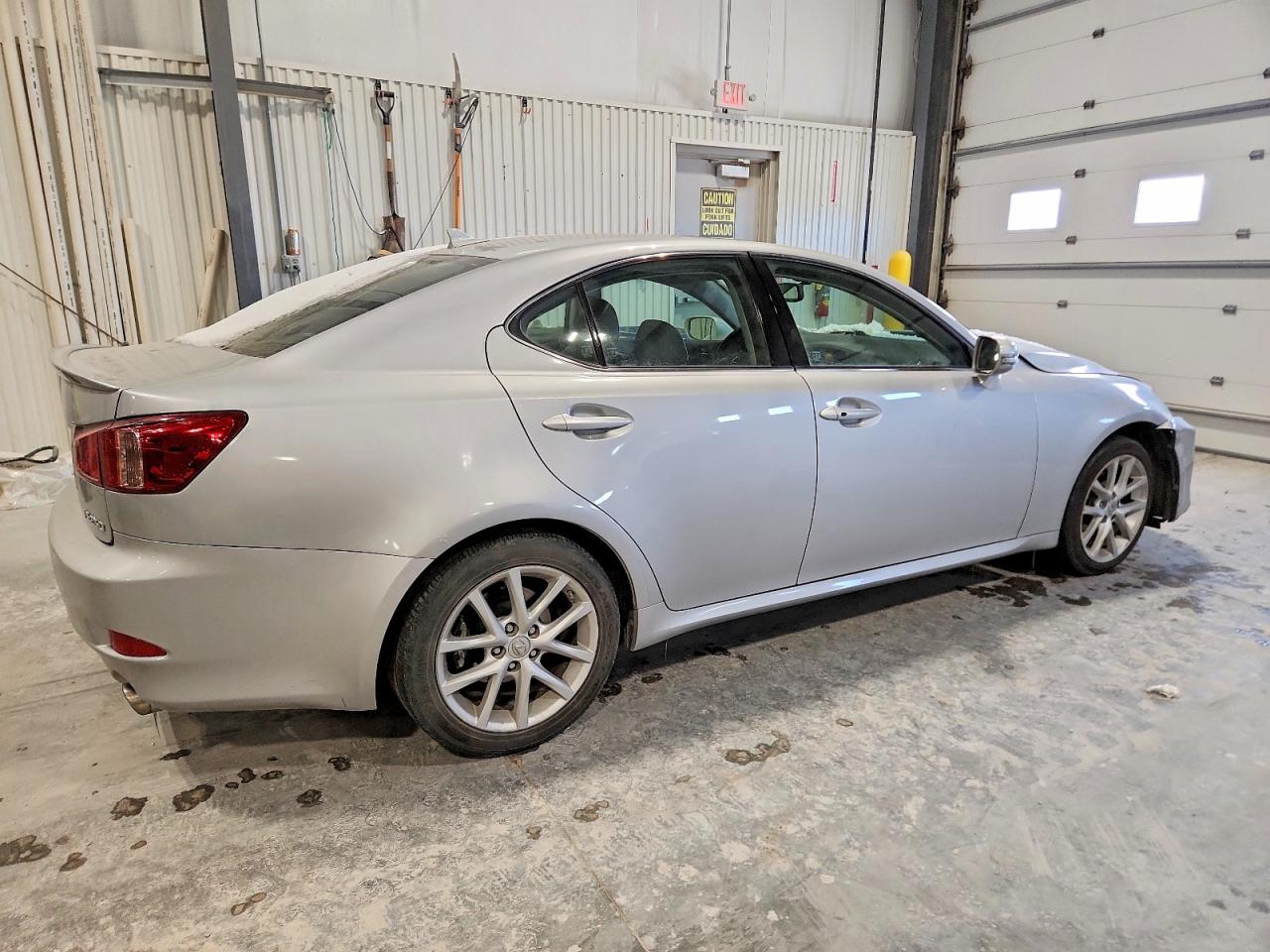 2011 LEXUS IS 250 photo 3