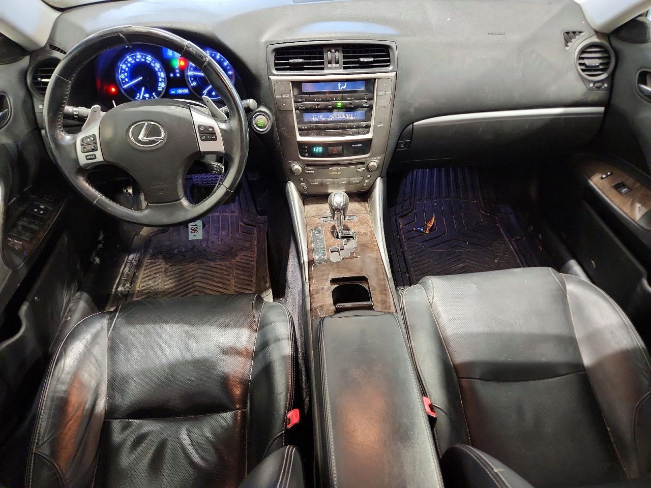 2011 LEXUS IS 250 photo 8
