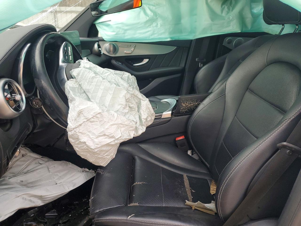 2020 MERCEDES-BENZ GLC COUPE 300 4MATIC photo 7