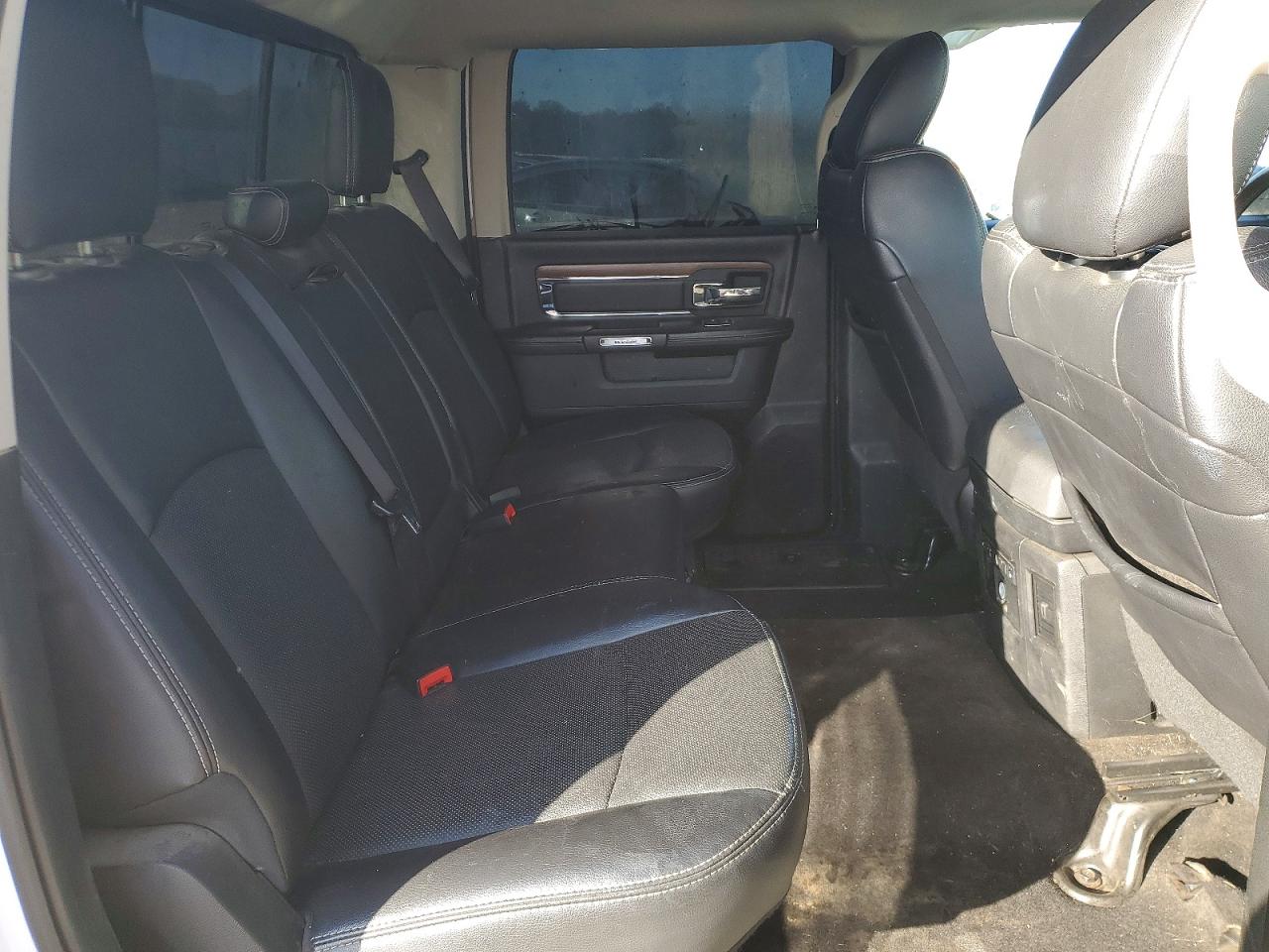2017 RAM 1500 LARAMIE photo 10