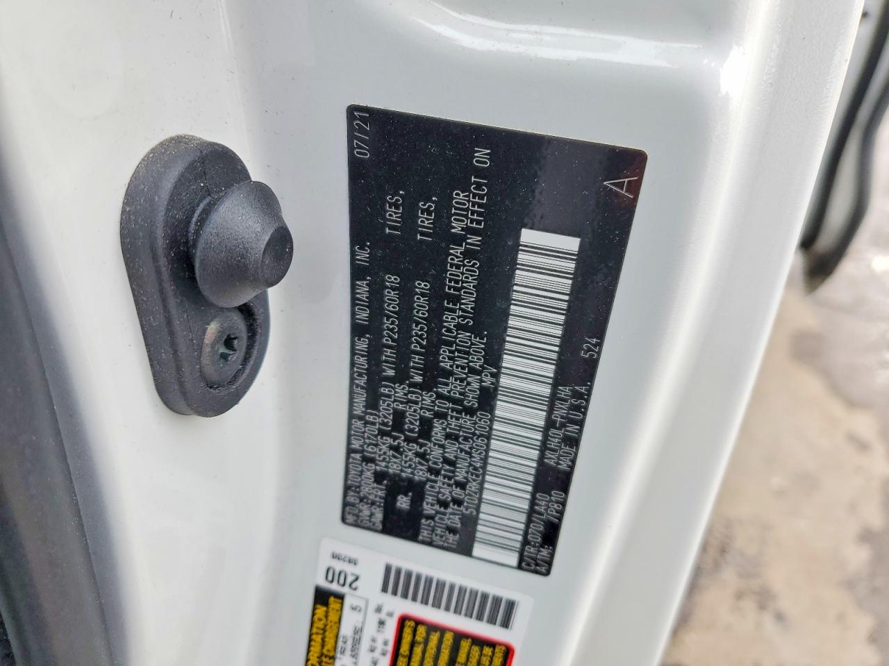 2021 TOYOTA SIENNA LIMITED 7-PASSENGER photo 25