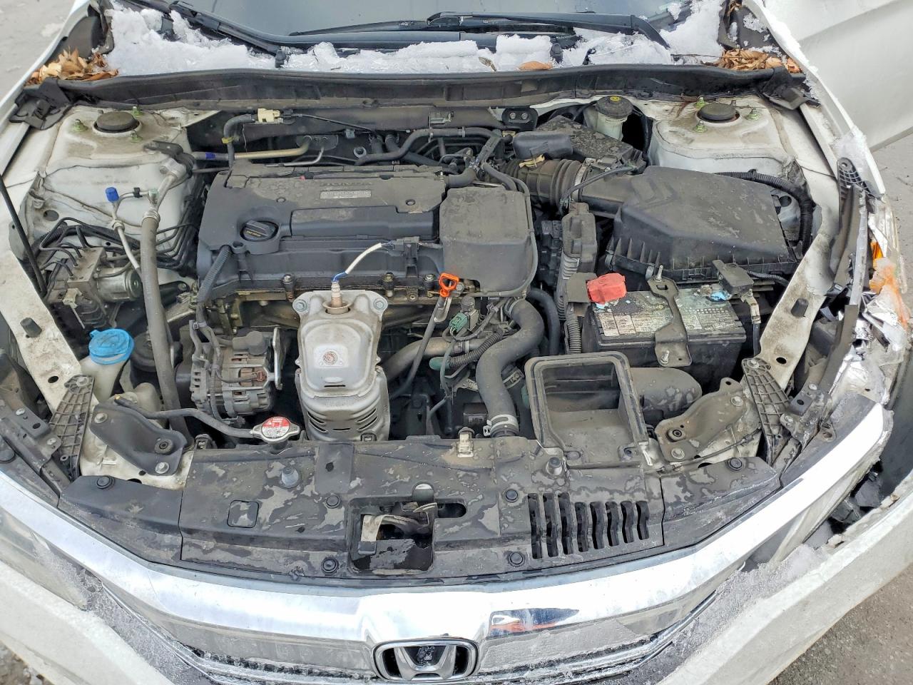 2017 HONDA ACCORD LX photo 11