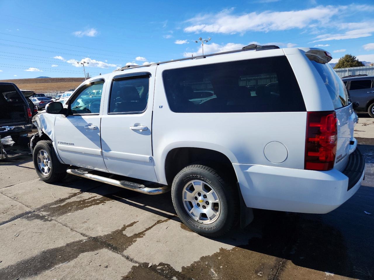 2008 CHEVROLET SUBURBAN K1500 LS photo 2