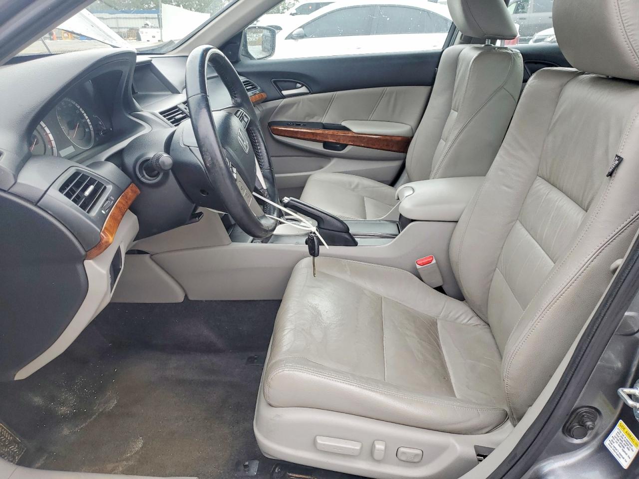 2011 HONDA ACCORD EXL photo 7