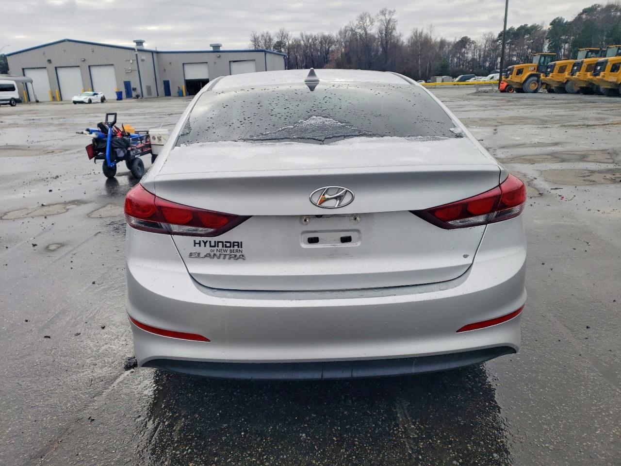 2018 HYUNDAI ELANTRA SEL photo 16