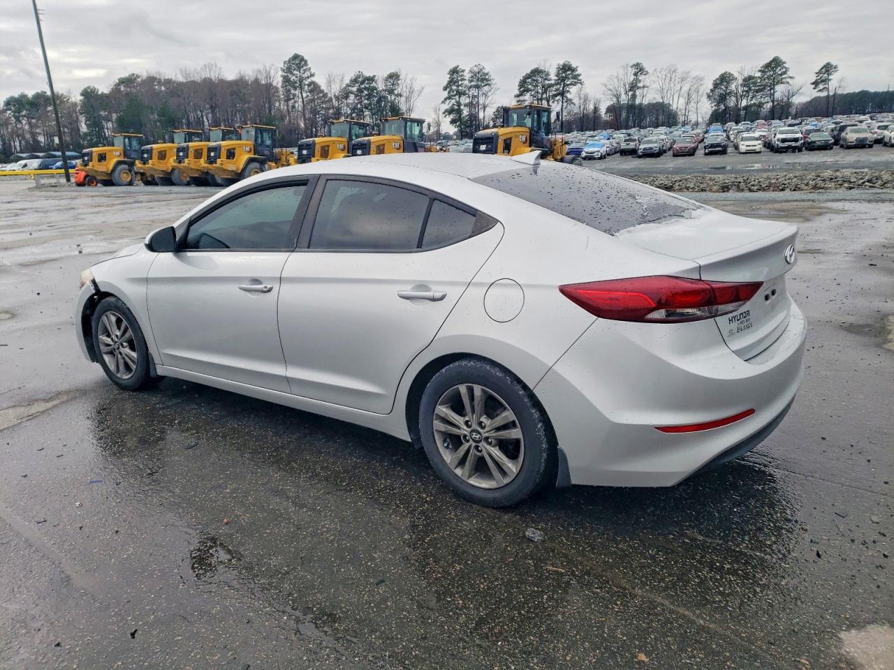 2018 HYUNDAI ELANTRA SEL photo 4