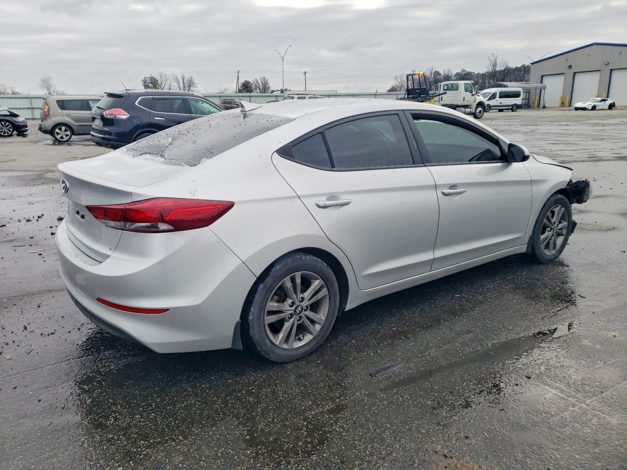 2018 HYUNDAI ELANTRA SEL photo 7