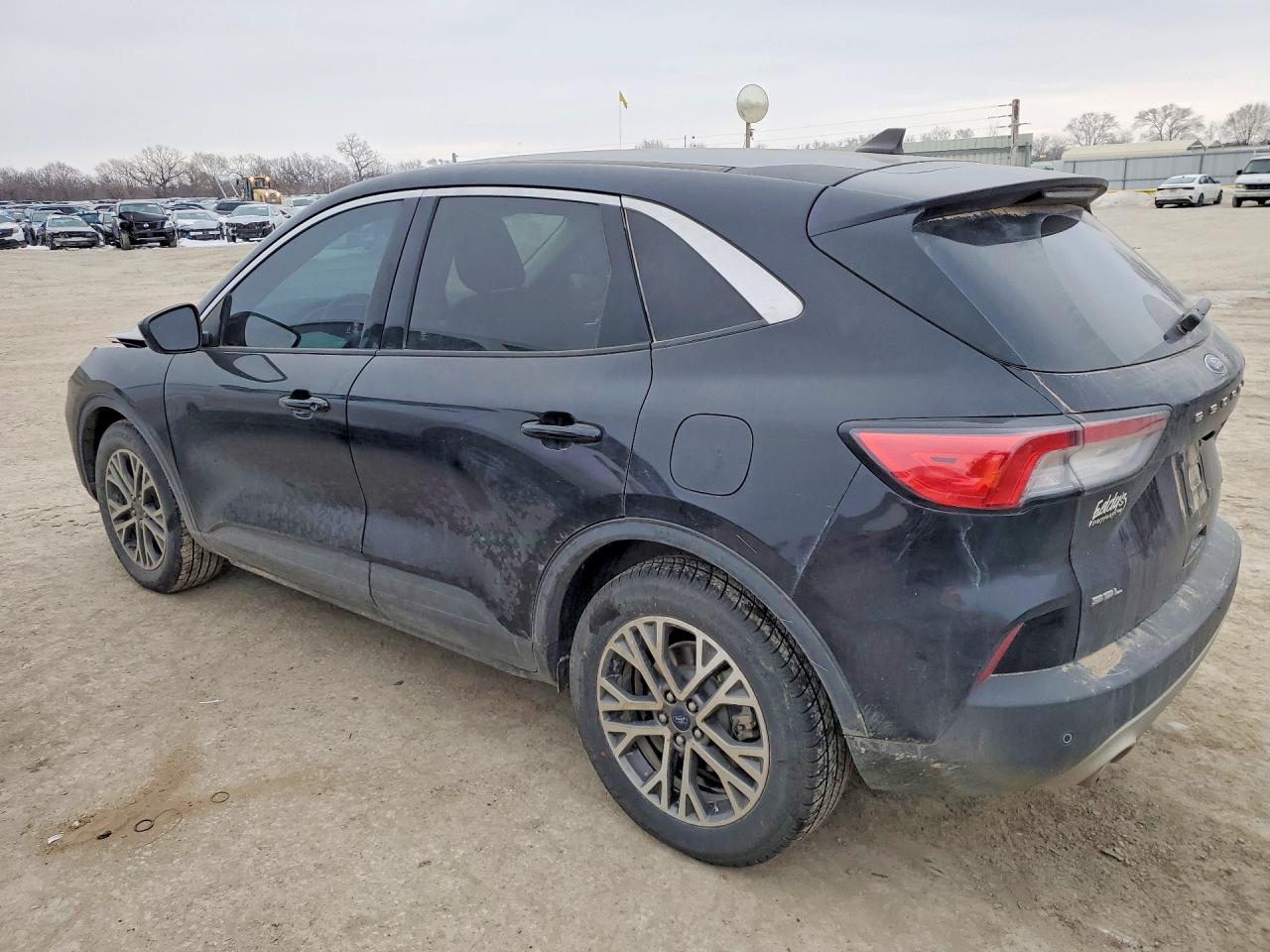 2022 FORD ESCAPE SEL photo 2