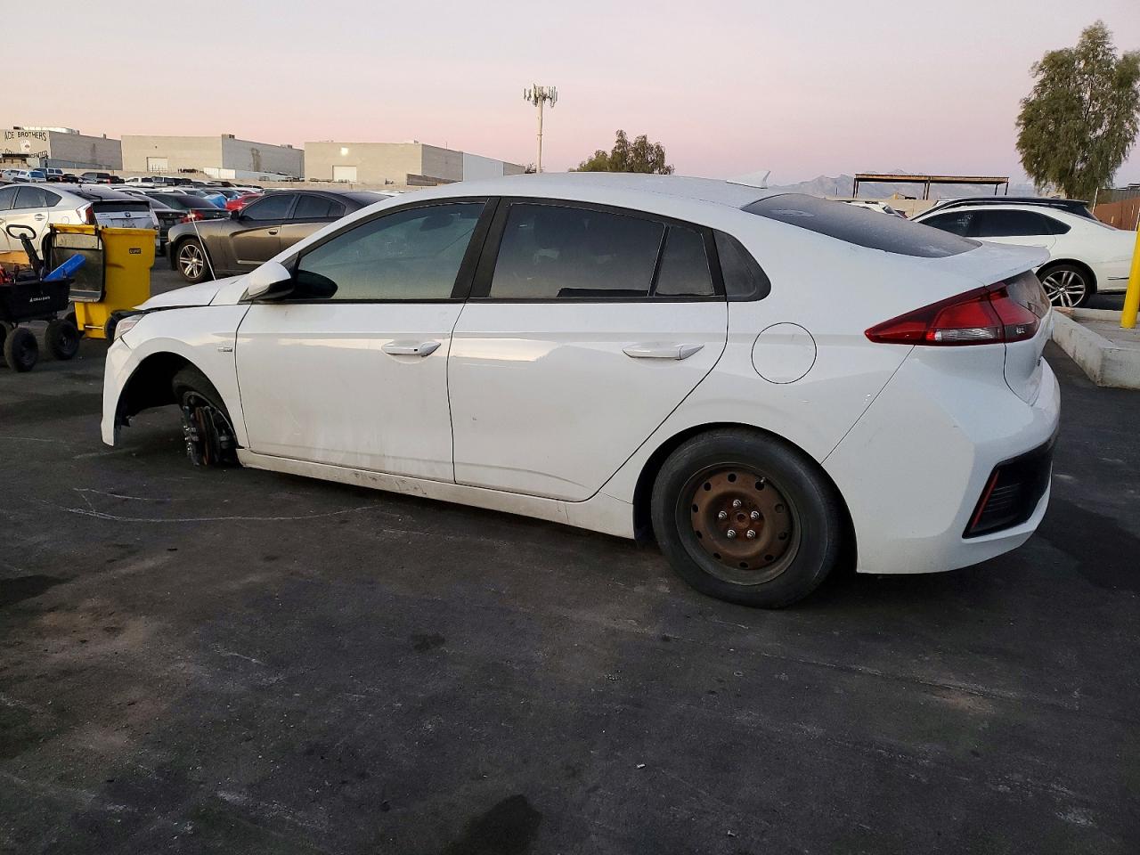 2019 HYUNDAI IONIQ BLUE photo 2