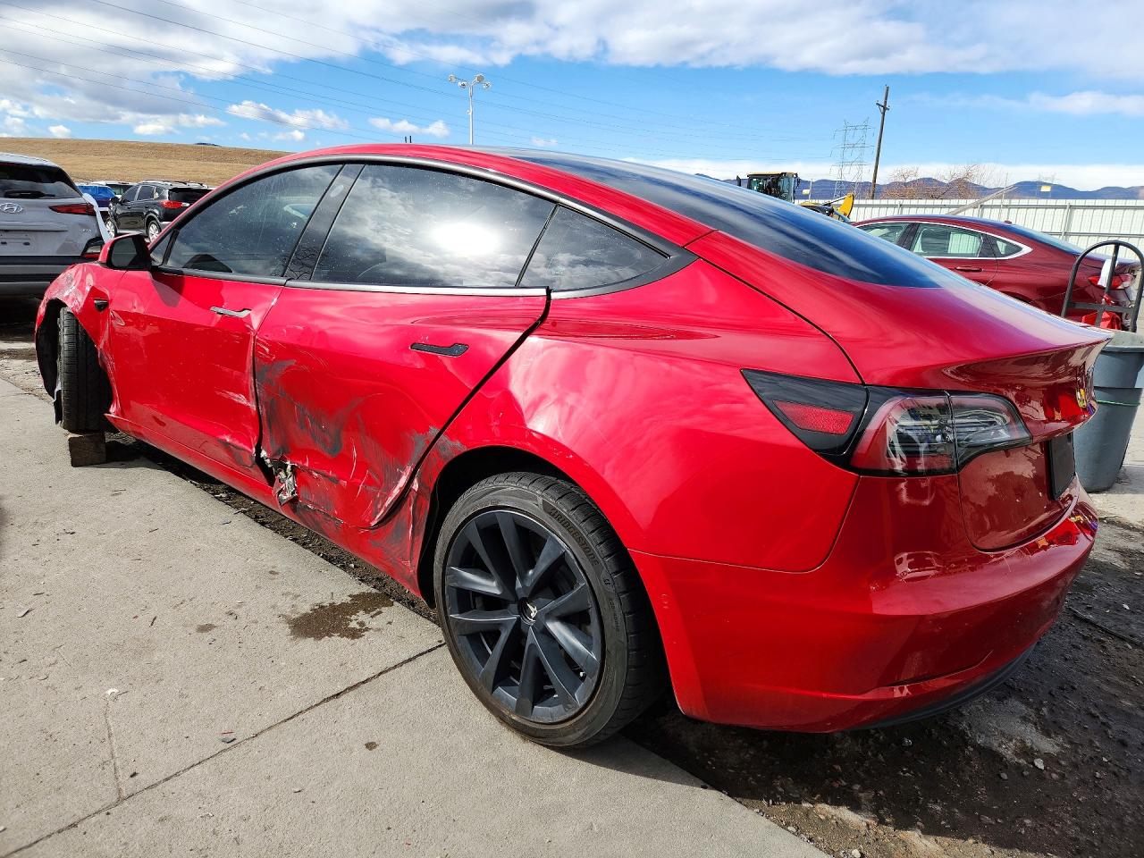 2022 TESLA MODEL 3 photo 3