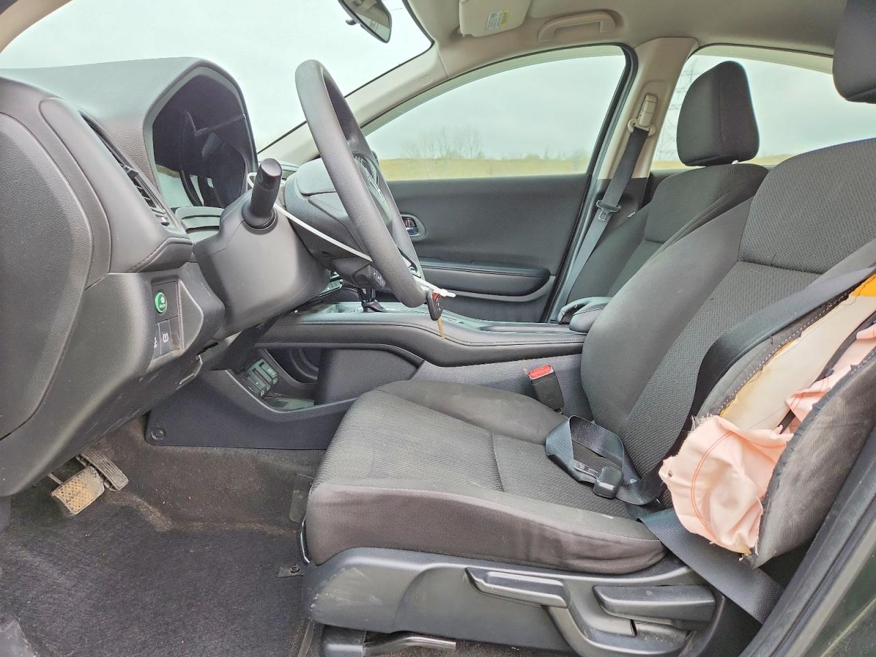 2016 HONDA HR-V LX photo 13