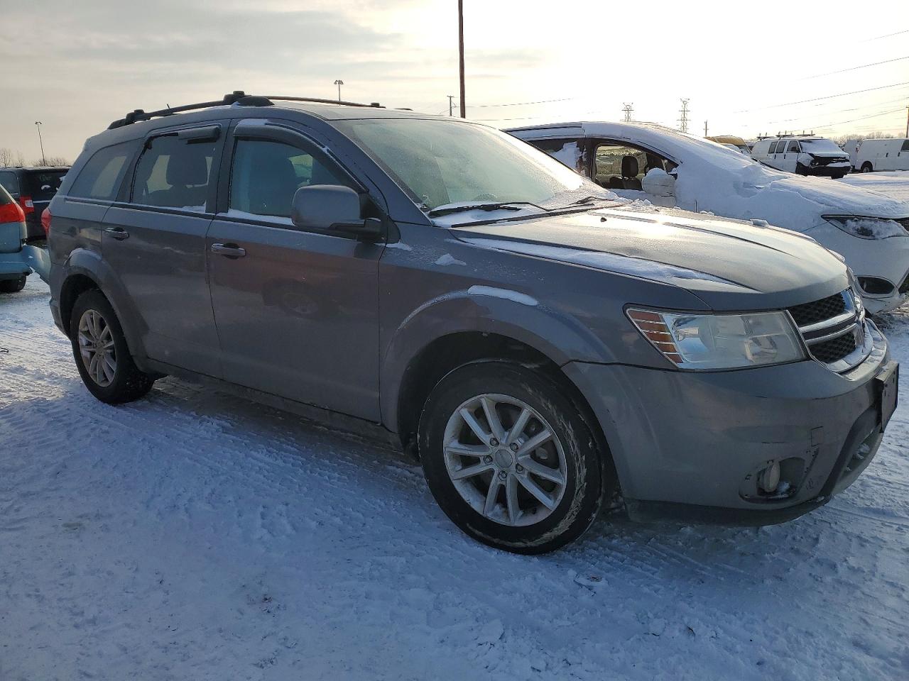 2013 DODGE JOURNEY SXT photo 4