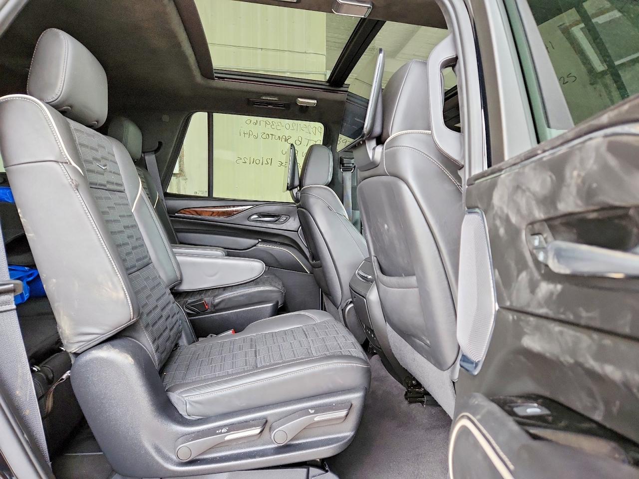 2023 CADILLAC ESCALADE SPORT PLATINUM photo 21