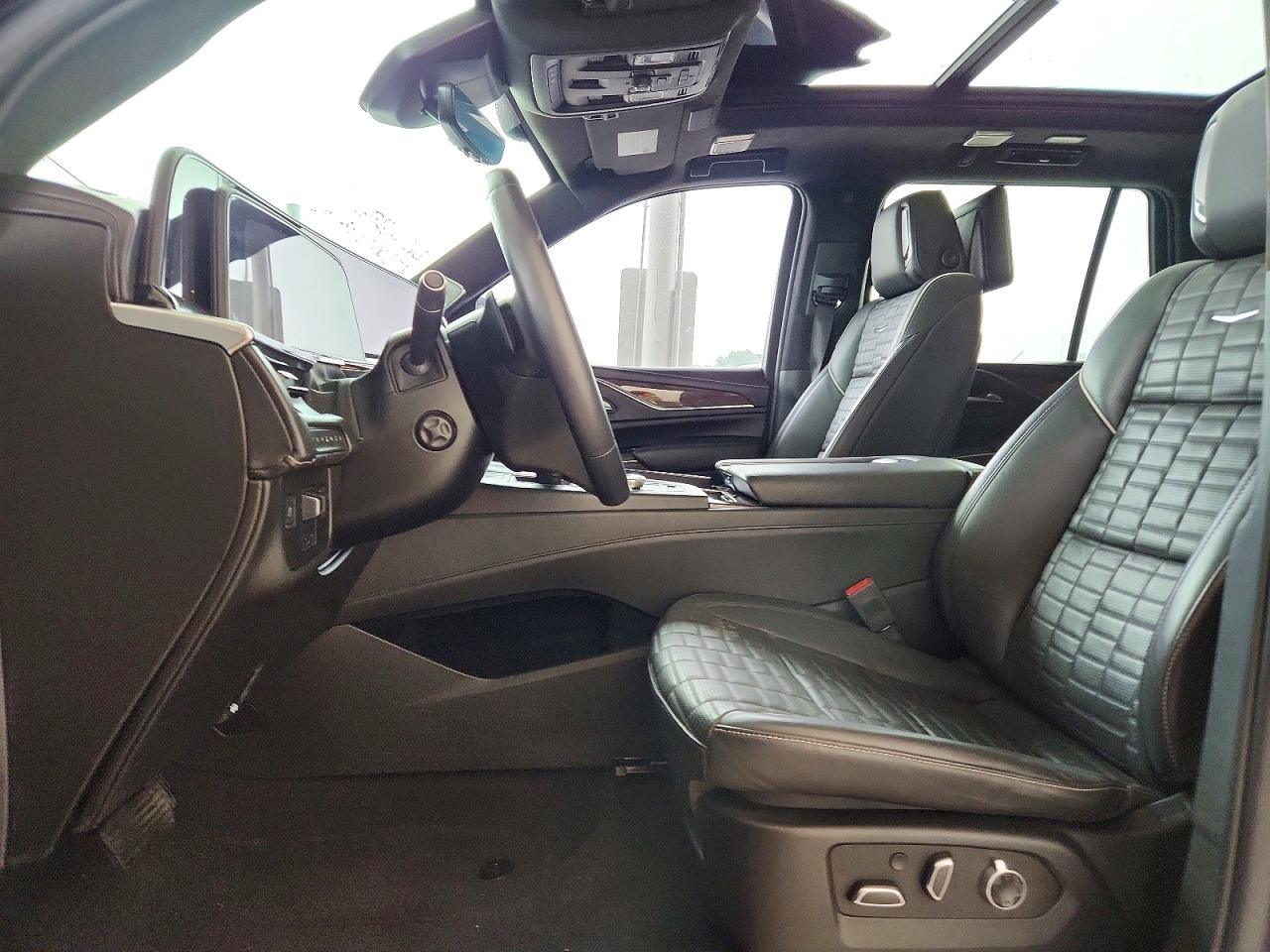 2023 CADILLAC ESCALADE SPORT PLATINUM photo 13