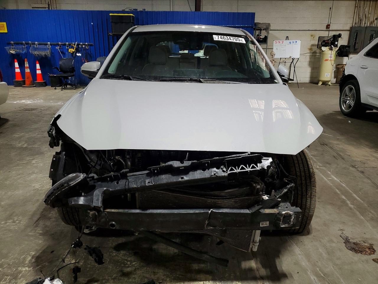 2022 HYUNDAI KONA SEL photo 9