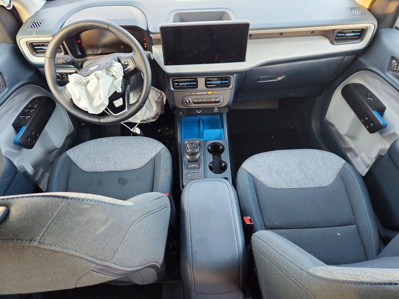 2025 FORD MAVERICK XLT photo 8