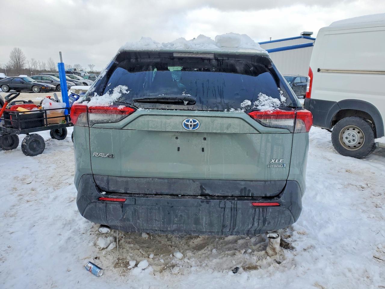 2021 TOYOTA RAV4 XLE photo 6
